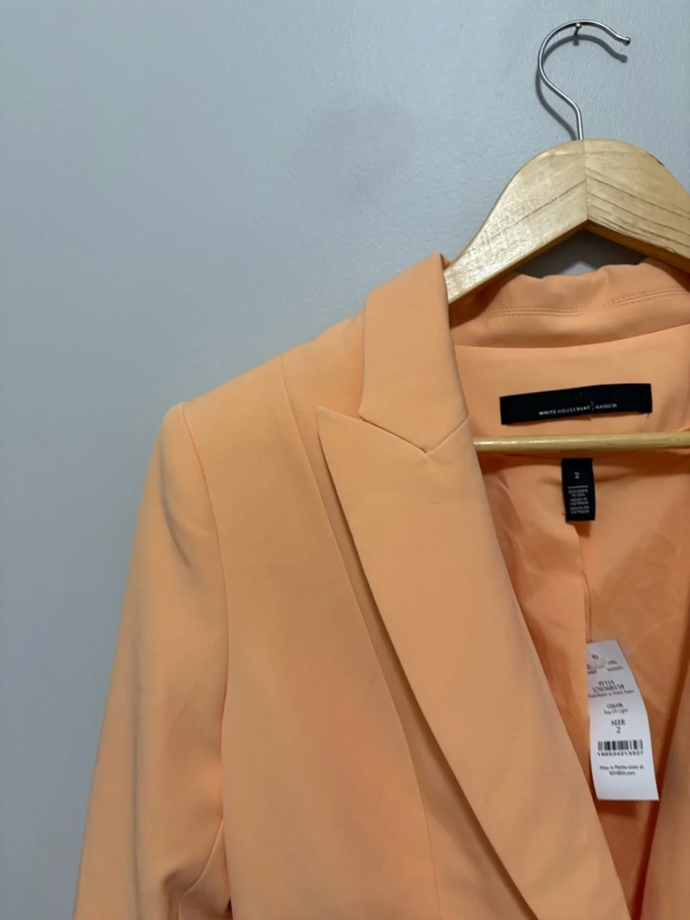White House Black Market Peach
Ray of Light Single-Button Tailored Blazer - Picture 3 of 7